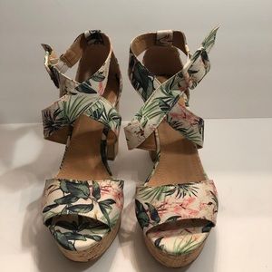 Tiki tropical heels
